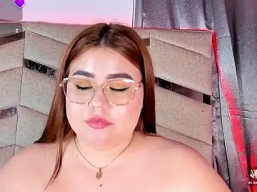 Stripchat Free Live Porn of MadissonLee__