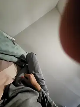 Stripchat Live Sex Cam of MikeCao123