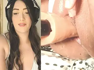 Stripchat Adult Webcam of aleja20_-