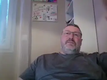 Stripchat Free Live Porn of doudou310