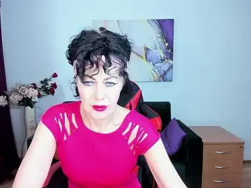 Stripchat Sex Cam of Silvia_Wallec