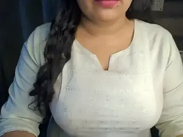 Stripchat Watch Live Sex Cams of Trezza