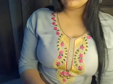 Stripchat Best Webcam of Trezza