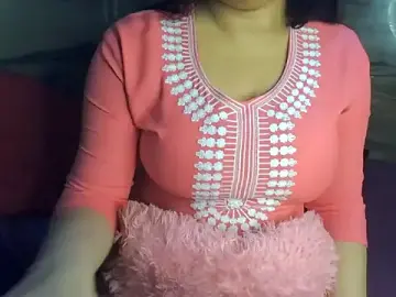 Stripchat Best Webcam of Trezza