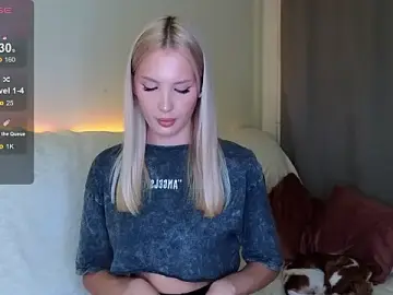 Stripchat Sex Chat of _Cutiefull_Lion_