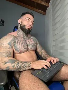 Stripchat Best live sex cam show of josemanufit