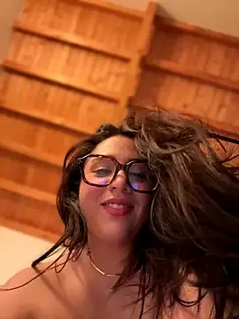 Stripchat Best Webcam of marcimaa