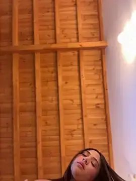 Stripchat Free Porn Cam of vellaah
