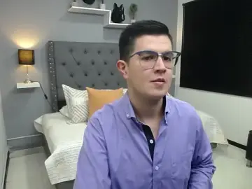 Stripchat Best live sex cam show of dylan_santiago_