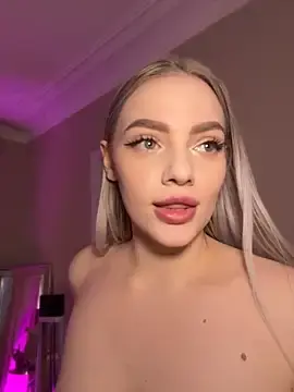 Stripchat Adult Webcams of HugeBoobsAlice