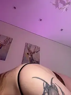 Stripchat Adult Webcam of HugeBoobsAlice