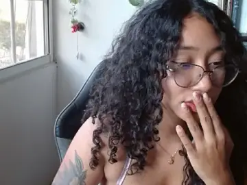 Stripchat Adult Webcams of clitia_xx