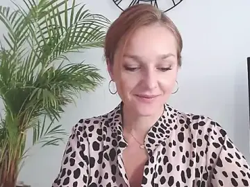 Stripchat Free Porn Cam of AliciaDesire