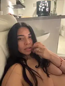 Stripchat Best live sex cam show of PetitLumiere