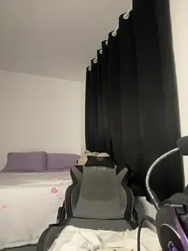 Stripchat Best Webcam of privsloirinha