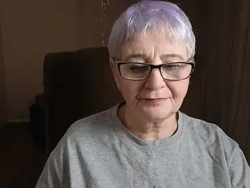 Stripchat Free Porn Cam of Sandra_Snowflake