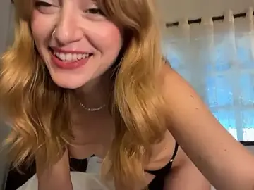 Stripchat Free Live Porn of SirenaBelle