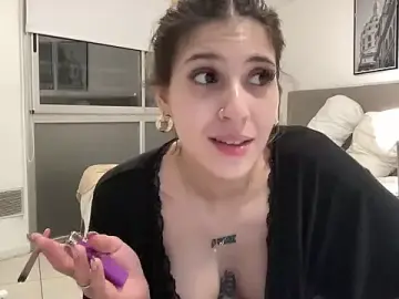 Stripchat Best Webcam of Lolykush