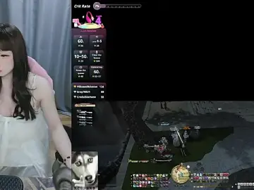 Stripchat Free Porn Cam of diaperlilinai0210