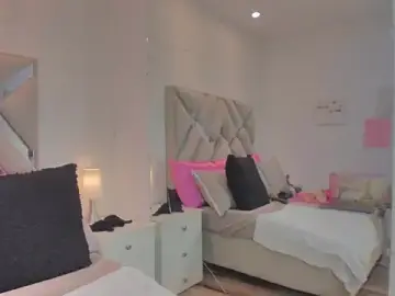 Stripchat Free Live Porn of raquell_moore