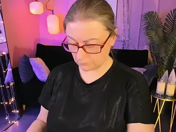 Stripchat Live Porn of AlexandraKind