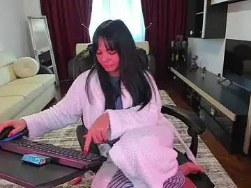 Stripchat Live Sex Cam of Ella_sweety00