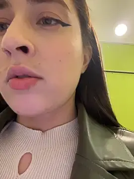 Stripchat Best live sex cam show of Holly_Play