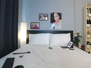 Stripchat Free Live Porn of Hotbeebee