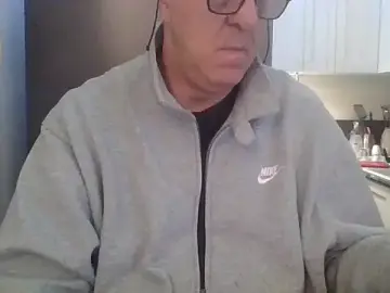 Stripchat Free Porn Cam of ANONIMO7735