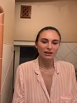 Stripchat Watch Live Sex Cams of SophiiaStarr