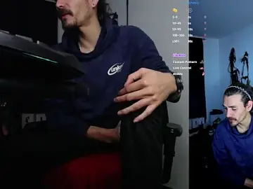 Stripchat Watch Live Sex Cams of Aaron_malikk