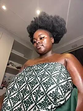 Stripchat Live Porn of Honeycoco0211