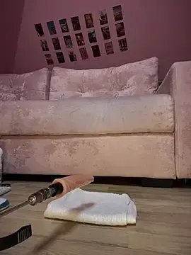 Stripchat Live Sex Cam of Rinamay_