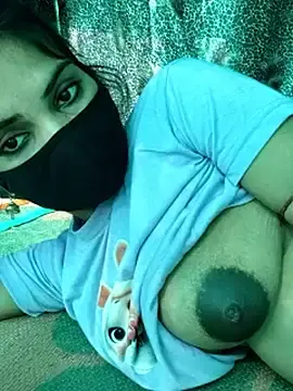 Stripchat Adult Webcams of Your_Sweety43