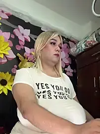 Stripchat Best live sex cam show of DirtyKhloy