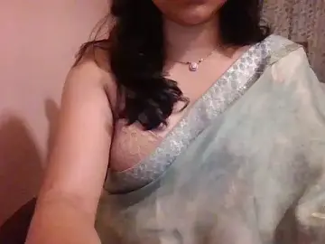 Stripchat Nude Webcam of Diya_04