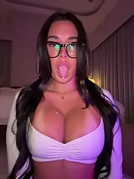 Stripchat Free Live Porn of Liz_Hush