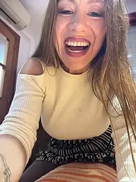 Stripchat Free Porn Cam of angelitasexy81