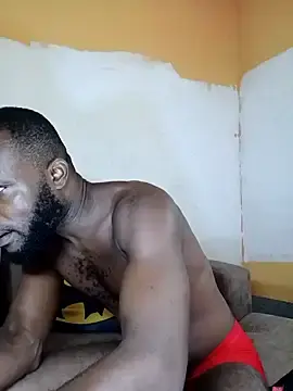 Stripchat Free Porn Cam of bigblackbangerkay