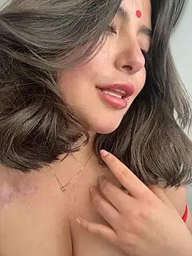 Stripchat Live Porn of sukhakunis1