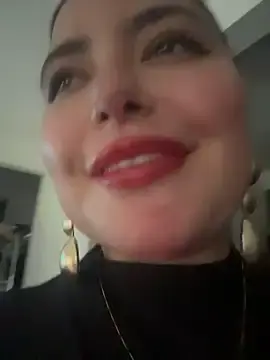 Stripchat Adult Video Chat of sukhakunis1