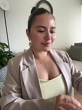 Stripchat Best Webcam of sukhakunis1