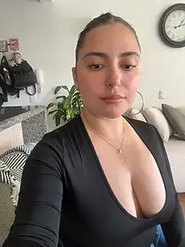 Stripchat Sex Chat of sukhakunis1