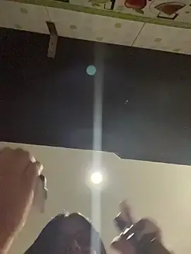 Stripchat Live Sex Cam of Devilsweet17