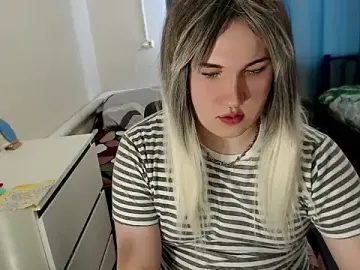 Stripchat Adult Webcams of EvaMiron