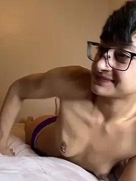 Stripchat Live Sex Cam of FaiiryArii