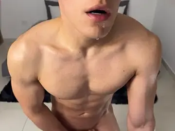 Stripchat Live Porn of Maxx_Lancaster