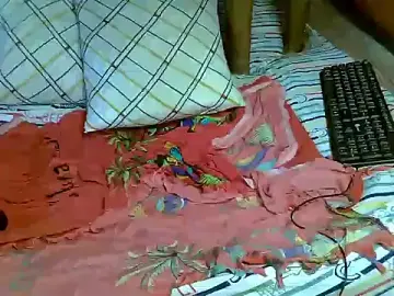 Stripchat Free Live Porn of Queen_petite_