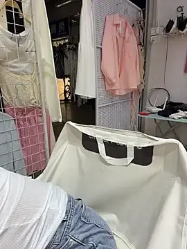 Stripchat Adult Video Chat of Selenaaaaa-