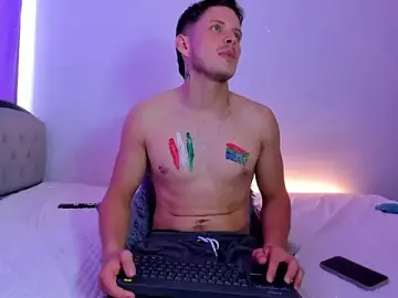 Stripchat Adult Webcam of johnycooper08
